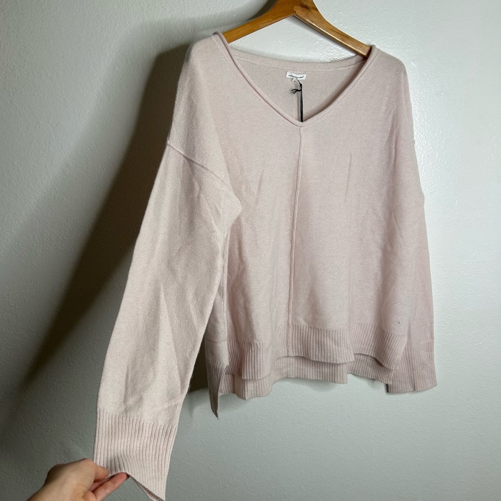 NWT Unsubscribed 100% Cashmere V - Neck Oversized Pale Pink Sweater
